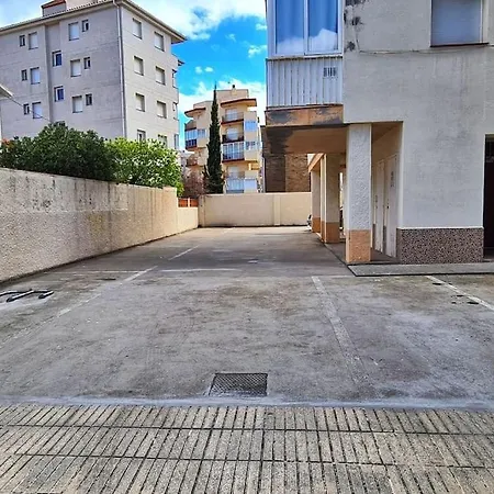 Sunrisemare Vacational * Roses